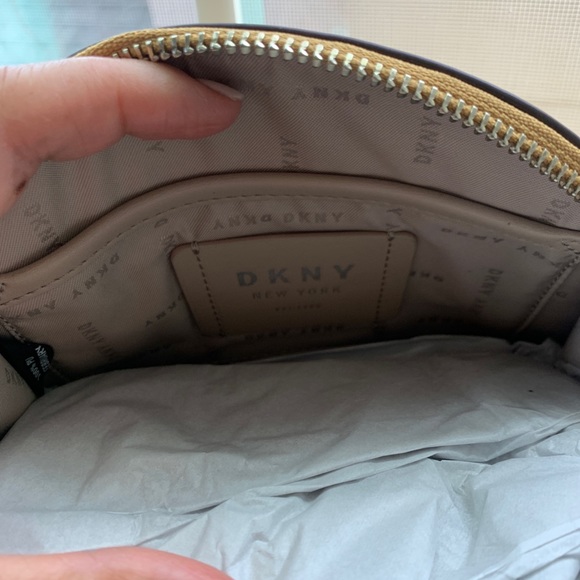 DKNY Dandelion bag - Picture 3 of 8